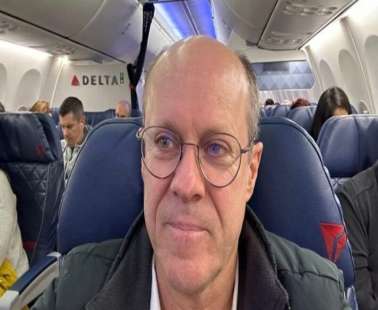 Εκατομμυριούχος ζήτησε από γυναίκα να κάνει μια απλή κίνηση για 100.000 δολάρια