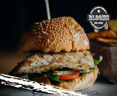 Интервью с менеджером Blooms Bar & Grill