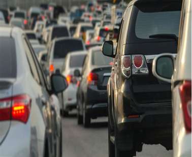 Θέλουν μείωση 49% στην χρήση οχημάτων μέχρι το 2030 στην Κύπρο