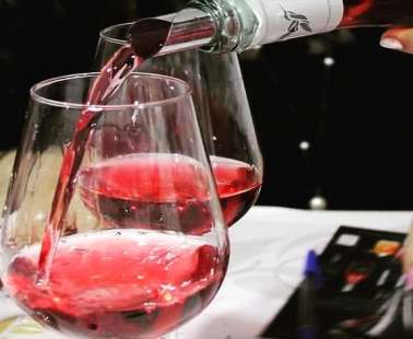 Let's go to Chandria for a weekend full of flavour and wine aromas!