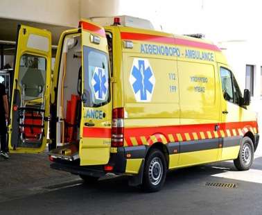 Γυναίκα υπέστη ανακοπή σε γάμο - Την έσωσε αστυνομικός