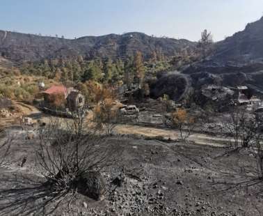 Παραδόθηκε το κονδύλι για τη στήριξη στους πυρόπληκτους