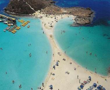 Τρεις κυπριακές παραλίες στις καλύτερες παραλίες της Ευρώπης