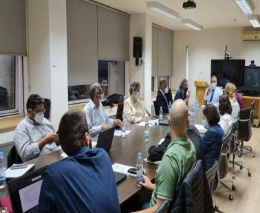 Ανακοινώνει μέτρα αύριο ο Χατζηπαντέλα