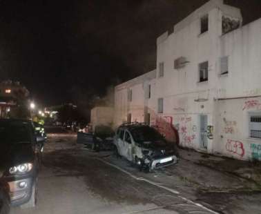 Φωτιά σε οχήματα κοντά στο Τσίρειο στάδιο