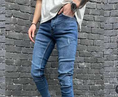 Discover the latest trends in men's fashion