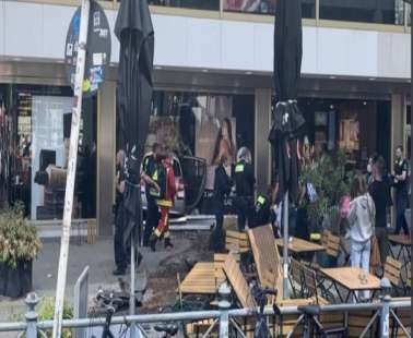 Όχημα έπεσε σε πλήθος στο Βερολίνο – Δεκάδες τραυματίες