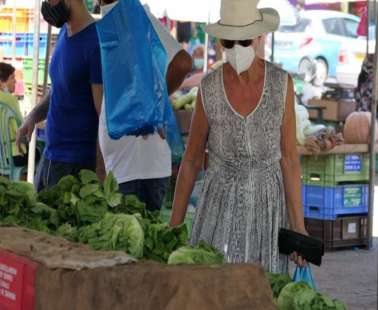 Εκτόξευση τιμών στα φρέσκα λαχανικά, ψάρια και υγραέριο