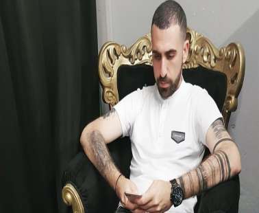 Για πρώτη φορά ο Dj Andrew S μας δείχνει τη κόρη του