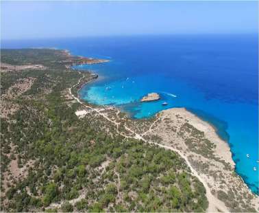 Οργανωμένο σχέδιο, καίνε τον Ακάμα