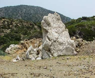 Δεν είναι η γαλάζια λίμνη της θρυλικής ταινίας... είναι ο απάτητος Ακάμας της Κύπρου μας