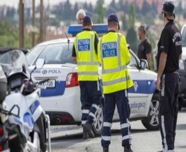 Απλήρωτα εδώ και χρόνια 150 χιλιάδες εξώδικα