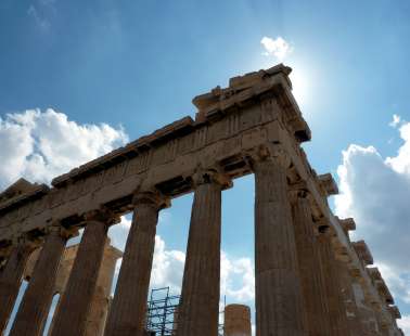 Ποιος είναι ο λόγος που ο Παρθενώνας μένει όρθιος για 2.500 χρόνια;;