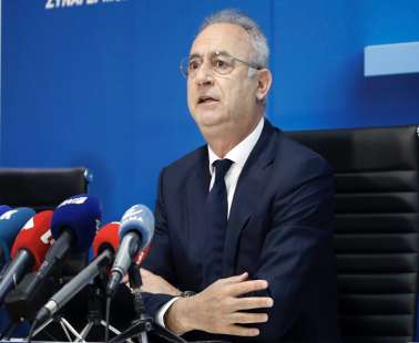 Αγωγή κατά Αβέρωφ Νεοφύτου από τον Στέλιο Πλατή