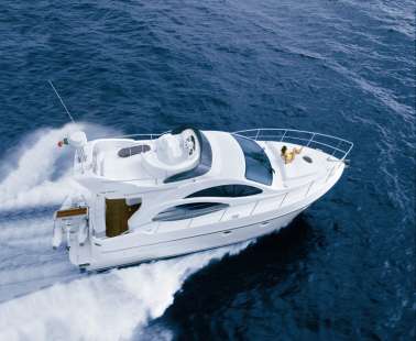 Interview with the Operantions Manager of Luxury Time Charters