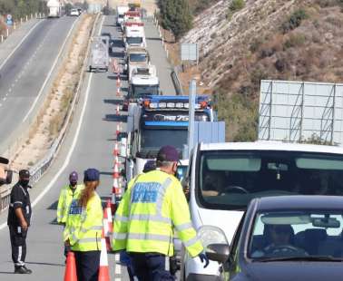 Εκμεταλλεύονται την απουσία ελέγχου
