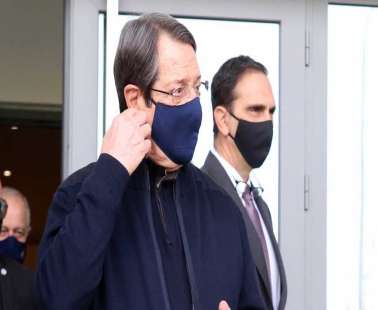 Λαμβάνει τη δεύτερη δόση του εμβολίου ο Πρόεδρος