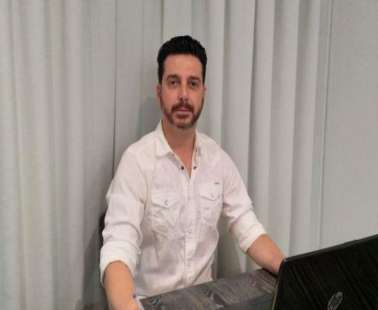 Υποψήφιος υπόσχεται διαγραφή προστίμων κορωνοϊού