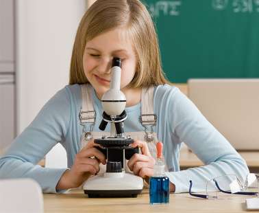 A series of multidisciplinary workshops for children aiming at developing knowledge and experience!