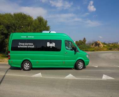 Η Bolt φέρνει Minibus στην Κύπρο