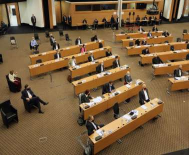 Η Βουλή ψήφισε τροποποίηση του Συντάγματος για μεταρρύθμιση της ανώτατης βαθμίδας της δικαιοσύνης