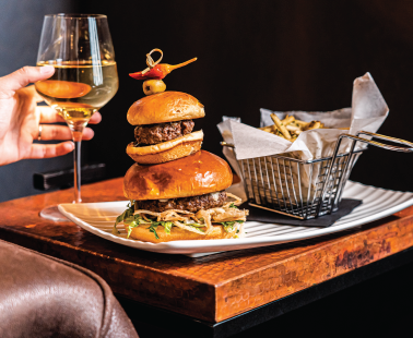 6 options for delicious burgers in Pafos