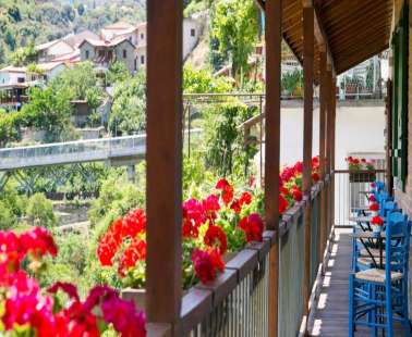 48 hours in the village of Kalopanayiotis