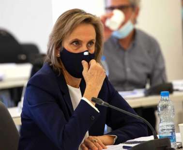 Ξεκρέμαστη η Γενική Λογίστρια