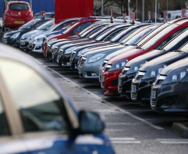 Φέρνεις ή θα φέρεις αυτοκίνητο από Ηνωμένο Βασίλειο;