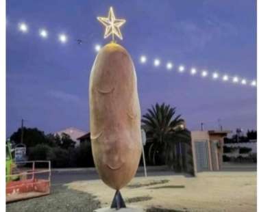 Έκαναν την «Βig Potato ...χριστουγεννιάτικο δέντρο