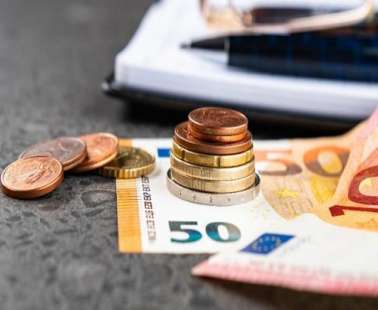 Δεκάδες τα επιδόματα και βοηθήματα που δικαιούνται οι πολίτες