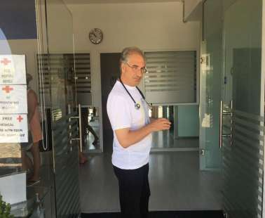 Έχασε την μάχη με τον κορωνοϊό αγαπητός γιατρός της Πάφου