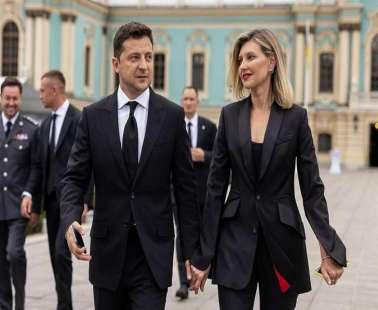 Με επιχειρήσεις στην Κύπρο ο Ζελένσκι