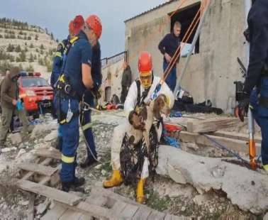 Κακοποίηση σκυλιών που βρέθηκαν σε λάκκο 17 μέτρων.
