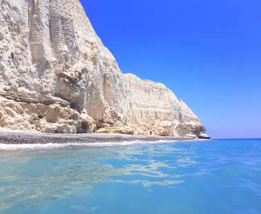 Στη Λεμεσό ανήκουν τρεις όμορφες Παρθένες Παραλίες