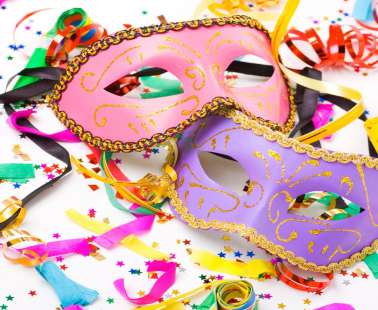 Το Καρναβάλι ζωντανεύει στο PartyMania