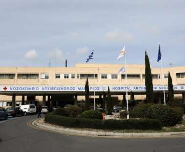 Ξήλωμα και όχι ανακαίνιση το Μακάρειο