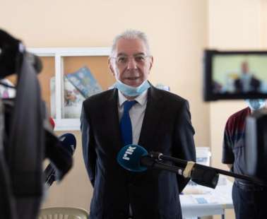 Πώς βλέπει ο Προδρόμου την εισήγηση χρήσης μάσκας στα Δημοτικά