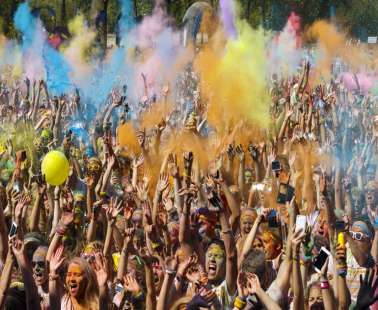 Run in colour