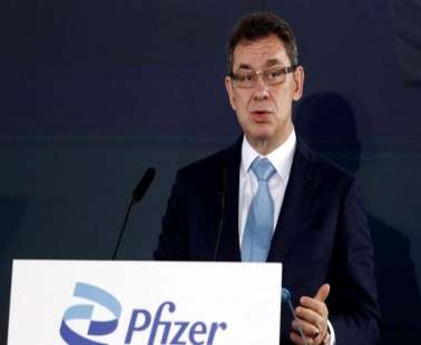 «Τέταρτη δόση και ετήσιοι εμβολιασμοί για 10 χρόνια»