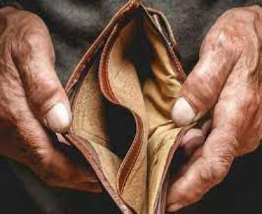 Σε κίνδυνο φτώχειας το 17% πληθυσμού
