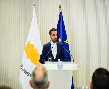 Ο πρώτος Υφυπουργός Μετανάστευσης της Κύπρου