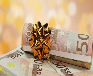 Πότε αρχίζει η καταβολή επιδομάτων τέκνου, μονογονεϊκής οικογένειας και πολύτεκνης μάνας