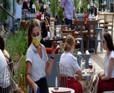 Είδος προς... εξαφάνιση είναι οι Κύπριοι υπάλληλοι στον τομέα της εστίασης