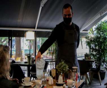 Απογοητευμένοι οι μαγαζάτορες από τον τζίρο των Χριστουγέννων
