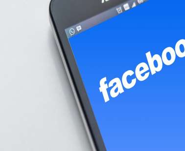 Πώς το Facebook θα σας φανερώνει τους… κρυφούς σας θαυμαστές
