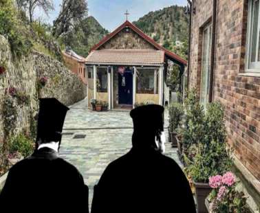 Σόδομα και Γόμορρα ενώπιον Συνοδικού, μπήκαν επιθετικά οι μοναχοί