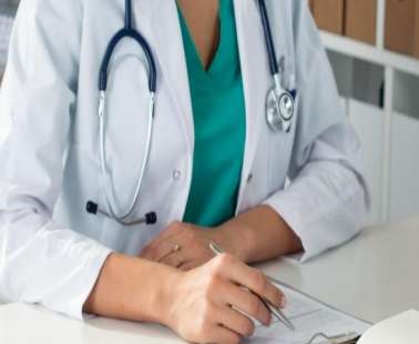 Ενώπιον δικαιοσύνης εννέα γιατροί χωρίς αναγνωρισμένο πτυχίο