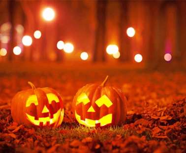 Το “Halloween” η γιορτή που προκαλεί φρενίτιδα εορτάζεται κάθε χρόνο τη νύχτα της 31ης Οκτωβρίου