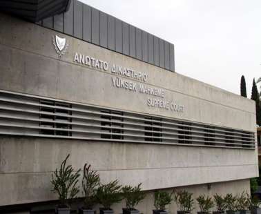 Kατατίθεται η έφεση της νεαρής Βρετανίδας που καταδικάστηκε για ψευδή καταγγελία βιασμού από 12 Ισραηλινούς